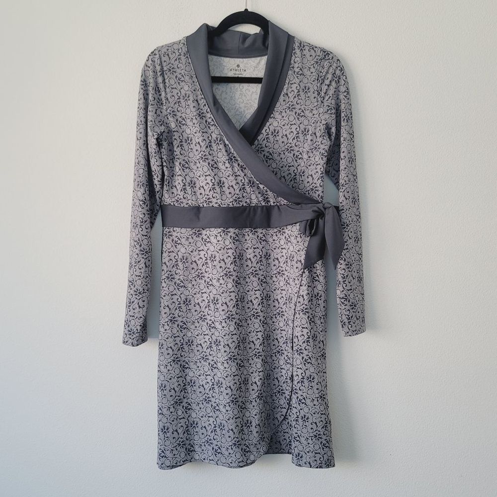 Athleta Gray Floral Print Midi Dress